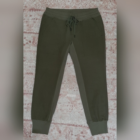 CAbi Marathon Olive Green Lounge Drawstring Jogger Pants - Picture 2 of 8